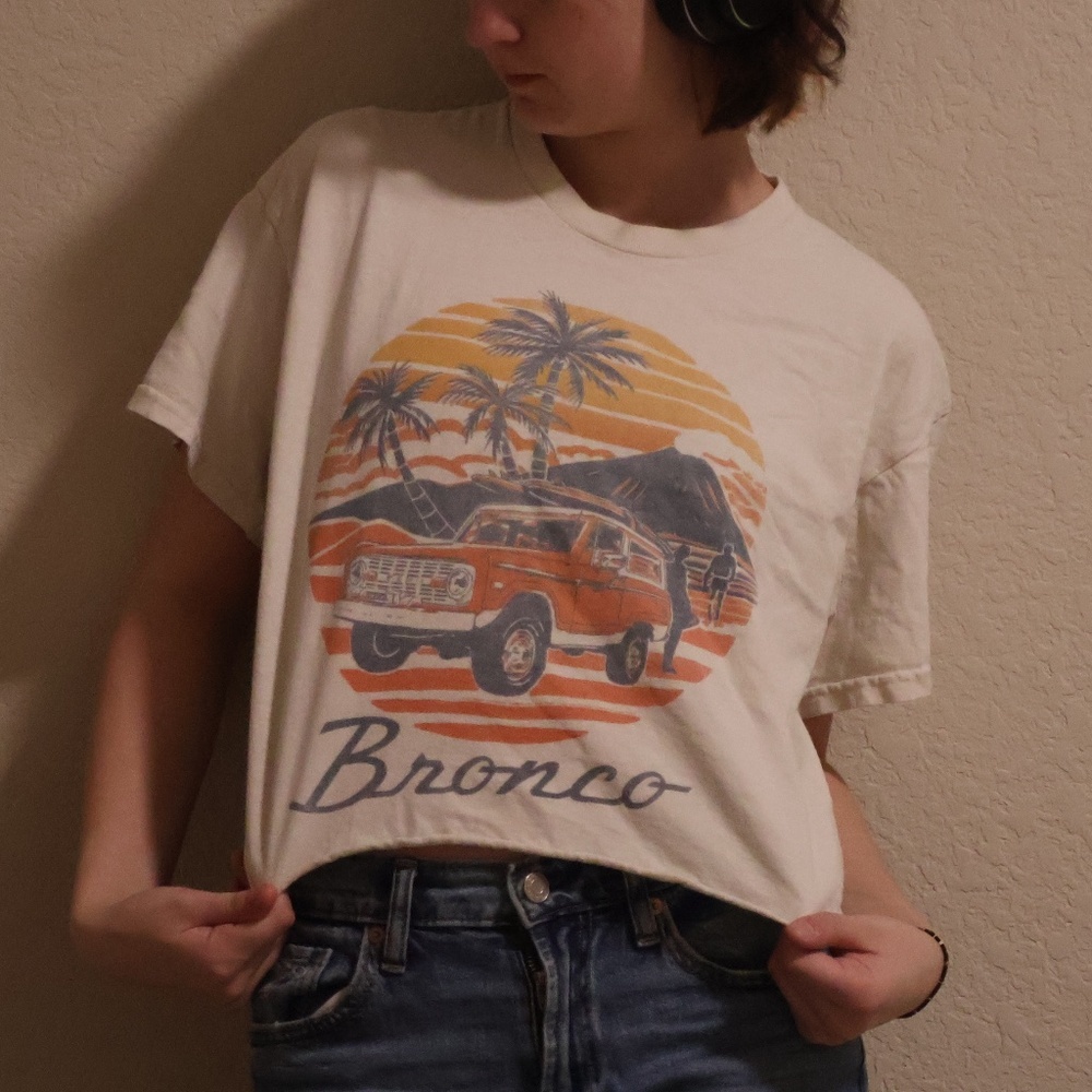 Beige Bronco Graphic Tee